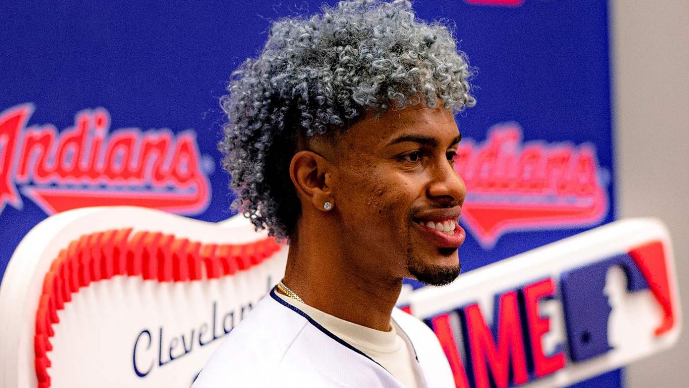 LOOK: Francisco Lindor now looks like Cisqo after new haircut